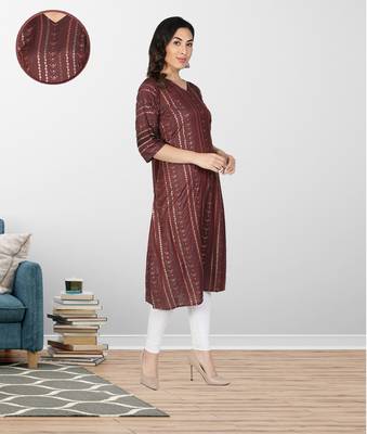 Fabclub Women Muslin Foil Print A-Line Designer Kurti (Wine) 3