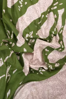 RADHA RANI FASHIONS 100% Cotton  Double Bedsheet with 2 Pillow Covers ( 93*108)