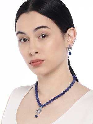 Blue crystal necklaces 2