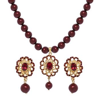 Maroon crystal necklaces 1