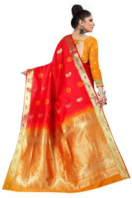 Red woven silk blend saree with blouse 3
