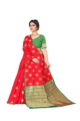 Red woven silk blend saree with blouse 5