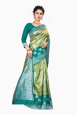 Gold woven silk blend saree with blouse 4