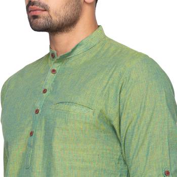 Green woven pure cotton men-kurtas 4