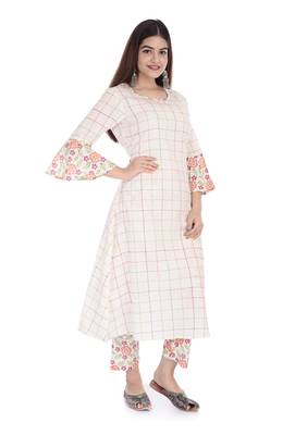Stylish Women Kurta set 1