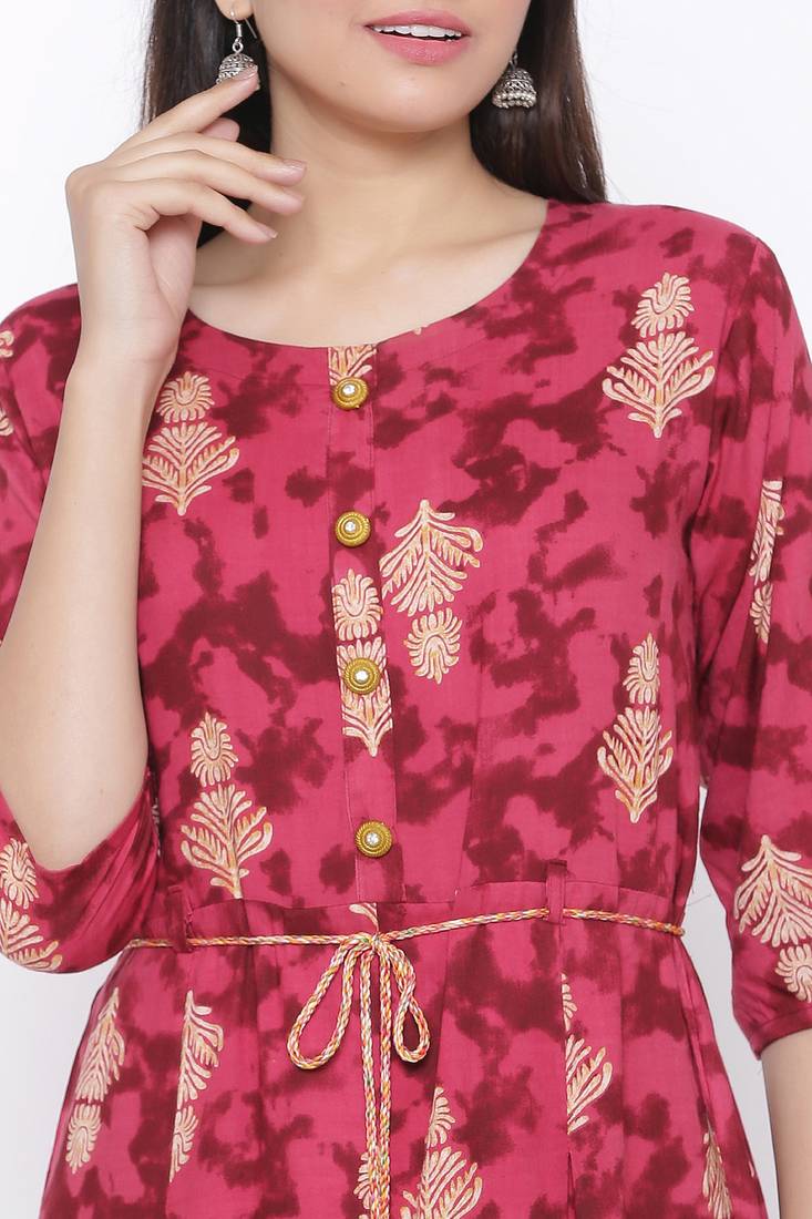 THIAB Womens Rayon Printed Flared Dress (Red)