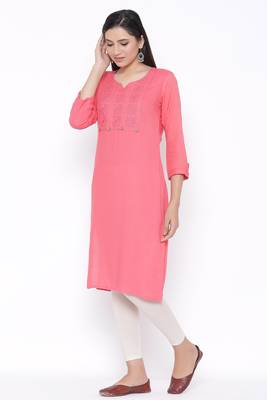 THIAB Womens Rayon Embroidered Straight Kurta (Peach) 3