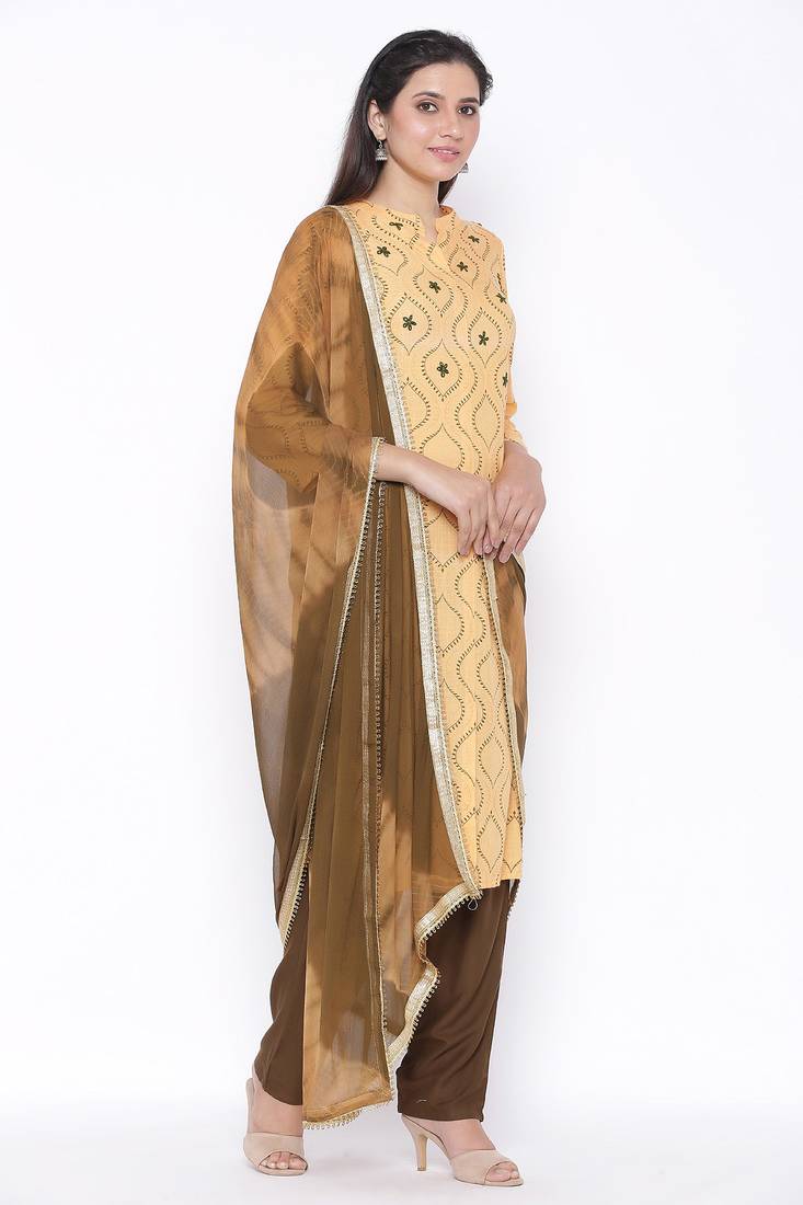 THIAB Womens Rayon Printed Straight Kurta Palazzo Dupatta Set (Beige)