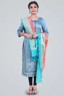 Banarasi Pure Munga Silk Handwoven Contrast Dye Dupatta