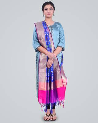 Banarasi Kataan Silk Floral Meena Jaal Dupatta 1