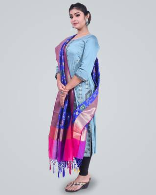 Banarasi Kataan Silk Floral Meena Jaal Dupatta 2