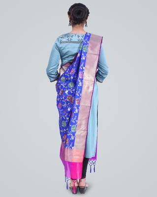 Banarasi Kataan Silk Floral Meena Jaal Dupatta 4