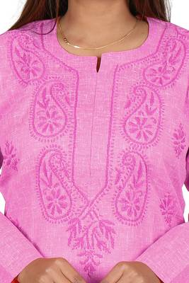 Lavangi Women's Lucknow Chikan Handicraft Ghaaspatti Work Khadi Cotton Kurti (Pink) 5