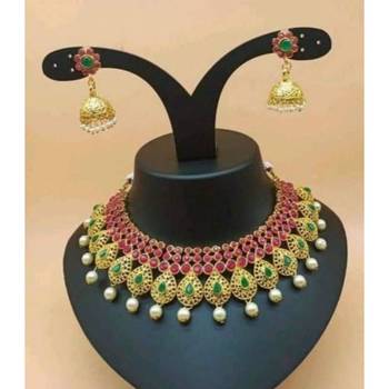 Gold necklaces 1
