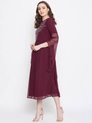 Handmade Sequinned Ruffled Sleeve Dress 3