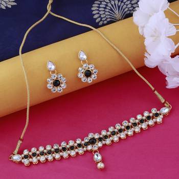 Gold Plated Party Wear Black Choker Jewellery Set For Girl and Women 1