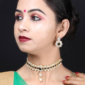 Gold Plated Party Wear Black Choker Jewellery Set For Girl and Women 4