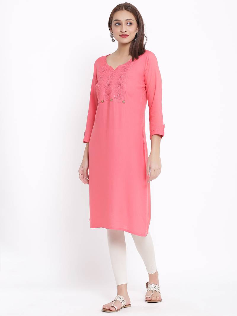 DAAVI Womens Rayon Embroidered Straight Kurta (Peach)