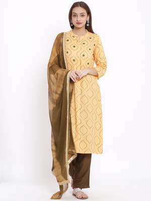 DAAVI Womens Rayon Printed Straight Kurta Palazzo Dupatta Set (Beige) 1