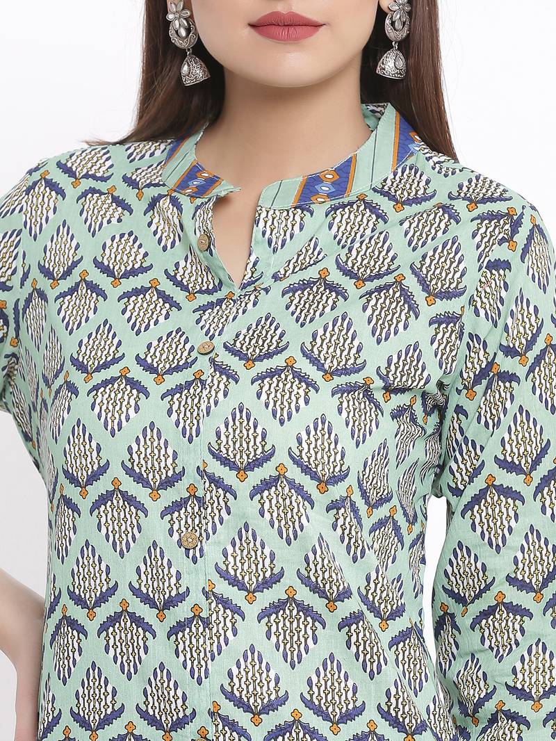 DAAVI Womens Cotton Cambric Printed Straight Kurta Palazzo Set (Multi Color)