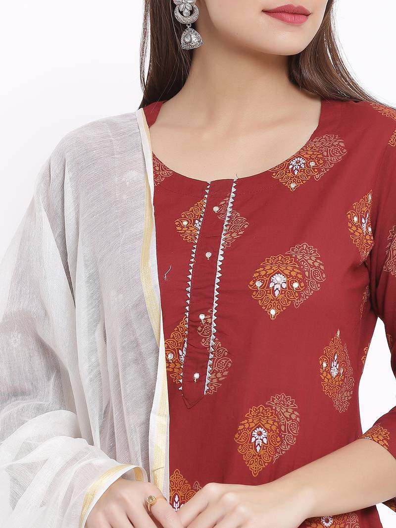 DAAVI Womens Cotton Printed Straight Kurta Palazzo Dupatta Set (Maroon)