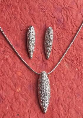RozMili latest Designer American Diamond silver pendant set with earrings for women and  Girls 5