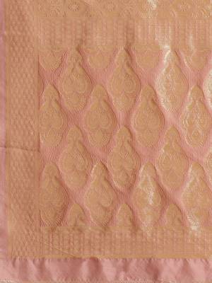Shaily Women Lavender Silk Blend Woven Zari Saree 3