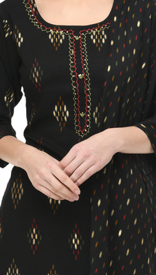 women gold printed kurta & pant with dupatta set(Black)  4