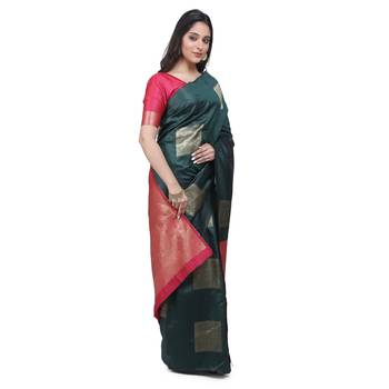 Green woven banarasi cotton saree with blouse 4
