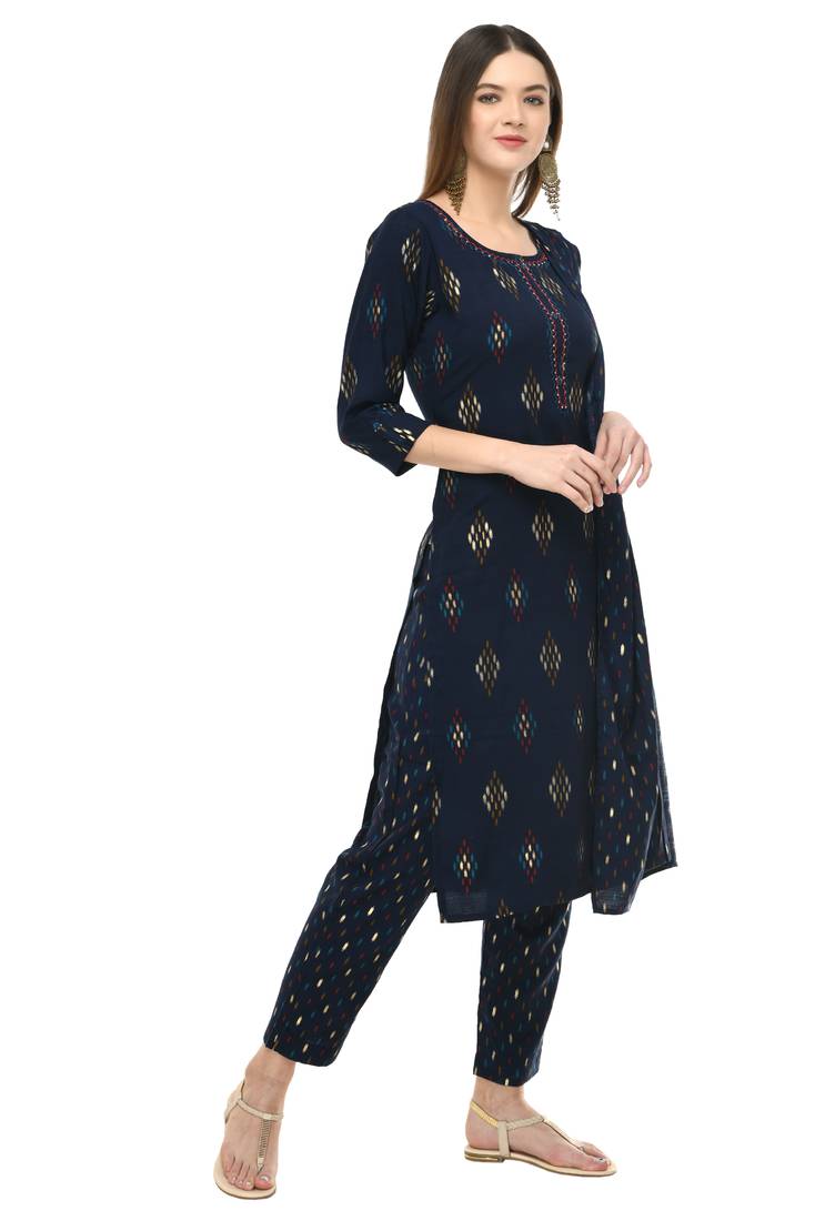 Women Gold Printed Kurta & Pant With Dupatta Set(Blue)