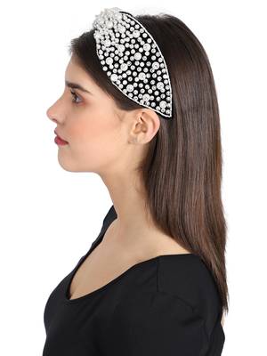 Anekaant Black/White Velvet Pearl Beaded Hairband 3