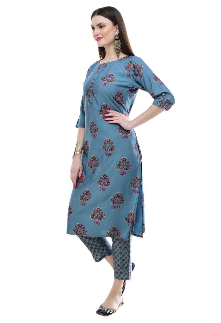 Women Straight Printed Rayon Kurta With Pant (Blue)