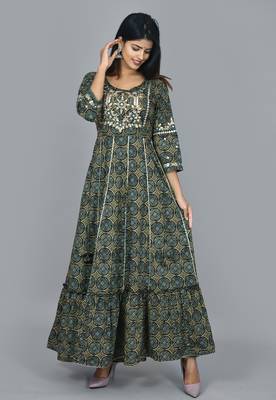KAAJH Green Embellished Cotton Anarkali Kurta 4