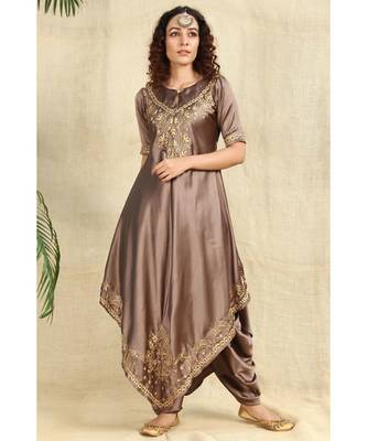 Bronze Color Chikankari Kurti with golden Resham Thread Work paired with Dhoti 2