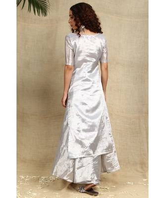 Silver cotton tissue kurti and flared palazzo paired with red velvet duppatta 5