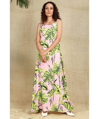 Pink georgette shrug with creap floral gown 3