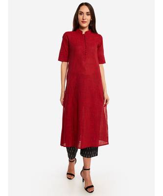 Desi Weavess collared button-down Maroon kurta 3