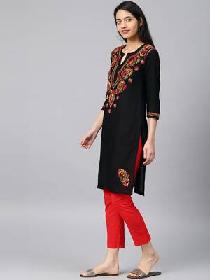 Black hand woven cotton chikankari-kurtis 3