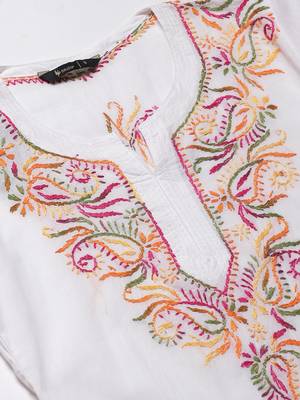 White hand woven cotton chikankari-kurtis 5