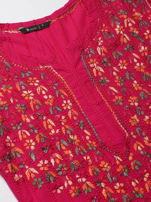 Magenta hand woven cotton chikankari-kurtis 5