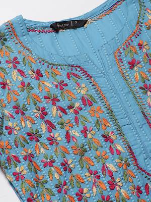 Blue hand woven cotton chikankari-kurtis 5