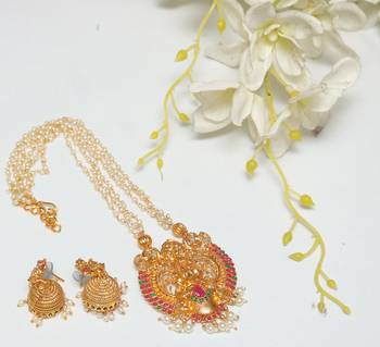 Multilayer pearl mala temple jewellery set 1