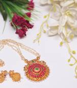 Multilayer pearl mala temple jewellery set