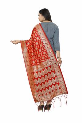 Red Banarasi Silk Jacquard Woven Dupatta 3