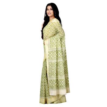 Green printed cotton saree with blouse 3