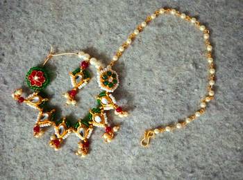Designer kundan pearl stone bridal wedding nose ring indian style nath with pearl line 3