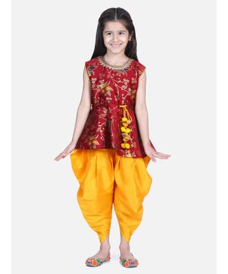 BownBee Jacquard Sleeveless Pelum With Silk Dhoti- Maroon 1