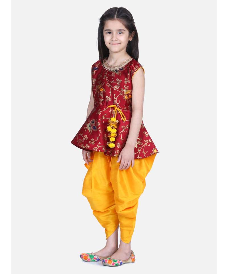 BownBee Jacquard Sleeveless Pelum With Silk Dhoti- Maroon