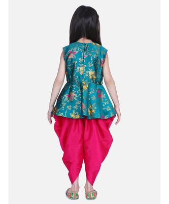 BownBee Jacquard Sleeveless Pelum With Silk Dhoti- Green 4