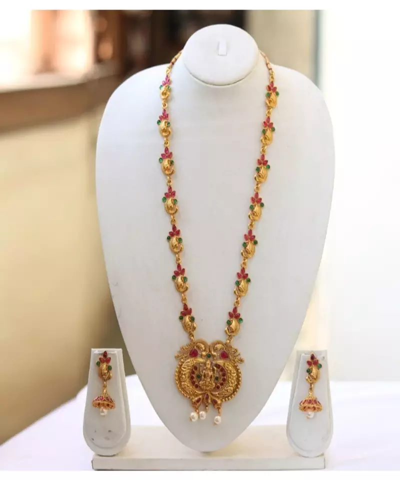 Yellow Gold Alloy necklace sets